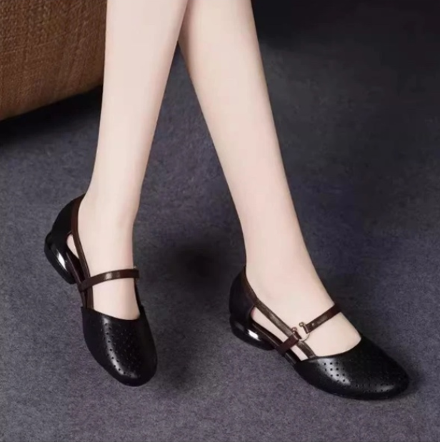 🌼【35-41】2025 noi sandale cu toc mic cu vârf rotund