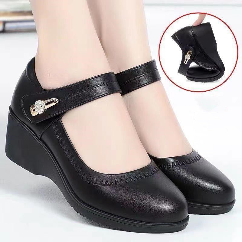 👡【35-41】Miękkie skórzane buty na obcasie z miękką podeszwą, antypoślizgowe skórzane buty dla mamy